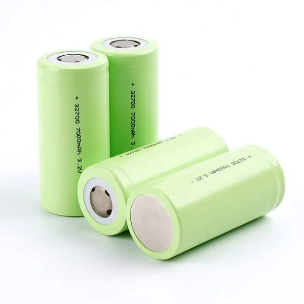 AK POWER 3.2V Rechargeable 32700 LiFePO4 Battery